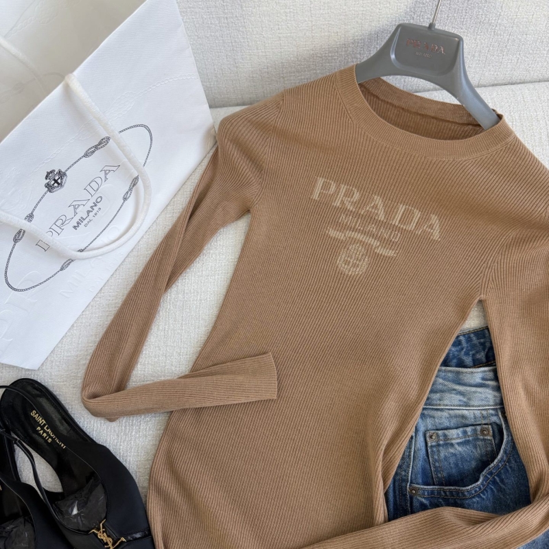 Pra*a sweaters